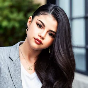 AI chat Selena Gomez AI